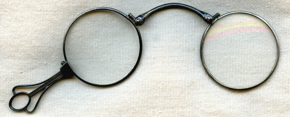 1800s USA Coin Silver 一山 Reading Glasses Beautiful Folding Victorian Magnifying / Reading Glasses in