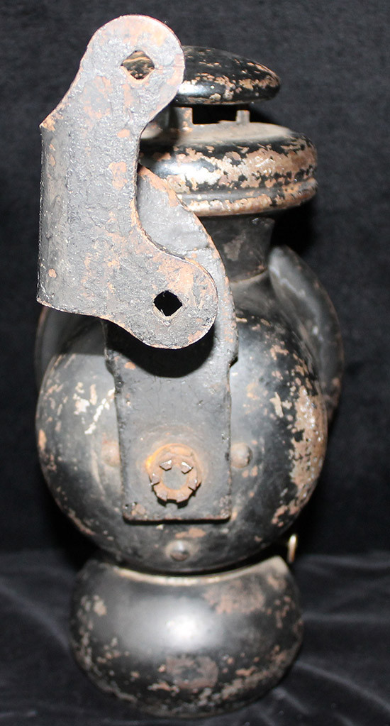 Ca. 1917-18 Ford Model T Kerosene Carriage Lamp w/ WWI Period