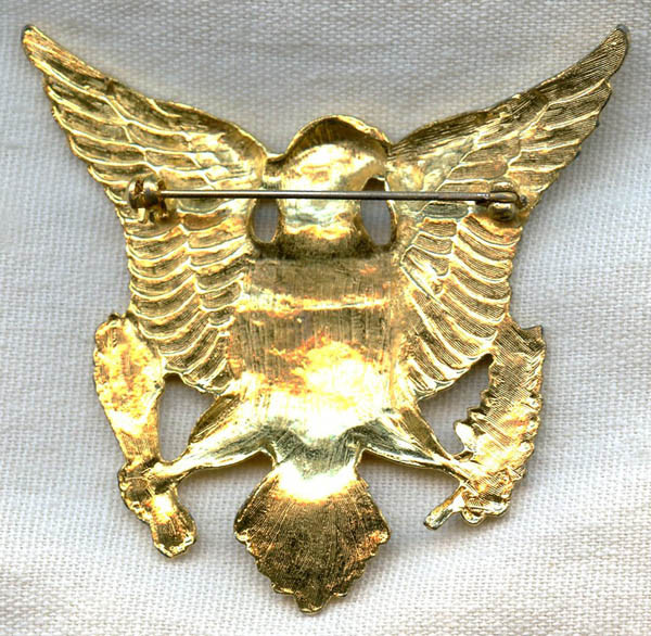 Large WWII US Army Eagle with Painted Crest Sweetheart Pin