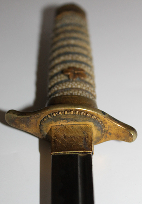 HANEDA　ダガー Very Nice WWII Japanese Naval Officer Dagger with Hanger - Flying
