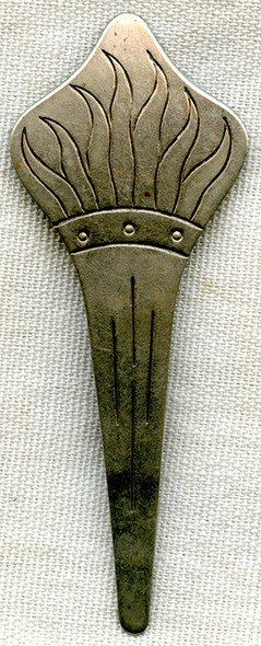 Scarce WWI 104th Infantry Regiment Badge or Distinctive Insignia