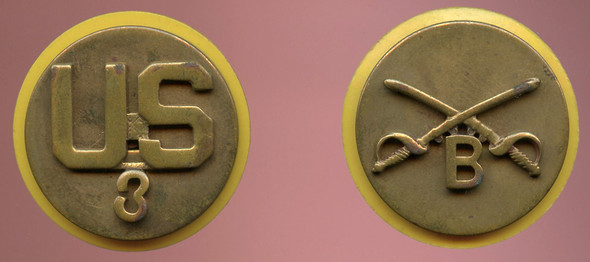 1930s US Army 3rd Cavalry Troop B Collar Disc Set