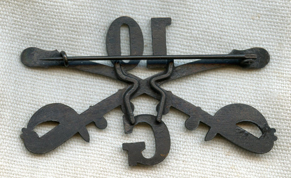 Minty Model 1895 US Army 10th Cavalry Troop G EM Collar Insignia or Hat Badge
