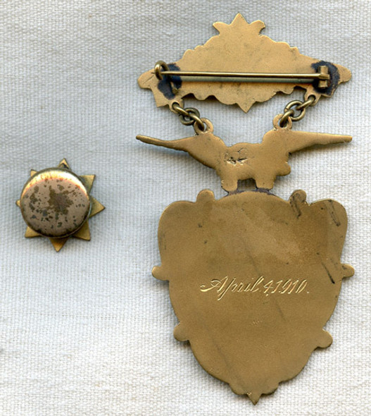 1910 8th Massachusetts Volunteer Militia MVM 1st Prize Manual of Arms Medal & Lapel Pin