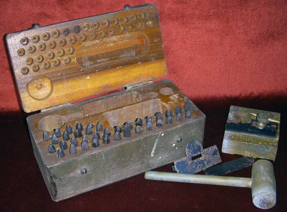 Scarce WWI US Army Dog Tag Marking Kit