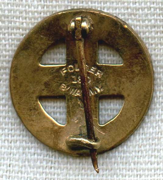 Early 1911 Nursing Traning School Graduation Pin. Currently Unidentified.