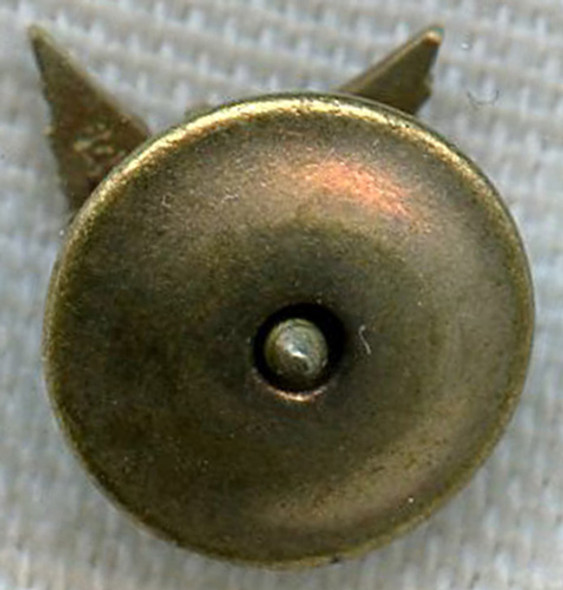 BEING RESEARCHED - 14K Gold Winged Acorn Lapel Pin - NOT FOR SALE UNTIL IDed