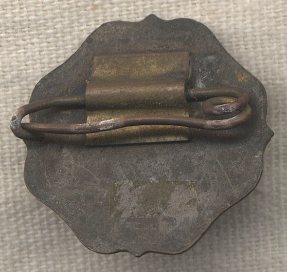 Beautiful 1920 New Hampshire Licensed Chauffeur Badge #5107