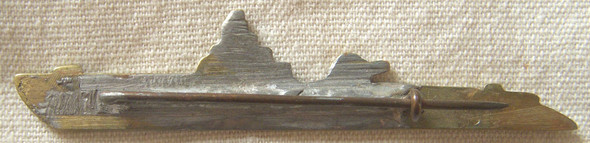 WWII Portsmouth Navy Yard-Made "Home Front" Brass Submarine Badge<p>NOT AVAILABLE