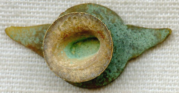 Scarce WWII Curtiss-Wright Production Soldier Lapel Stud with V for Victory Center