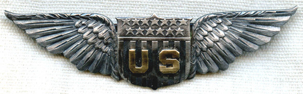 Scarce Stubby Wing Style USAS Pilot Wing (Small Shield)