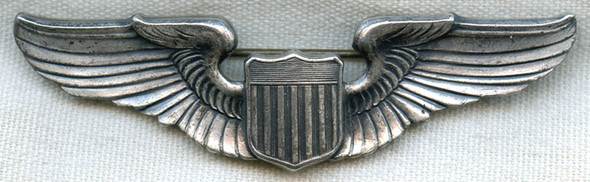 Beautiful, Heavy, Classic WWII USAAF Pilot "Issue" Graduation Wing w/Sweetheart Engraving
