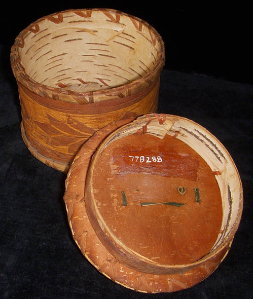 Beautiful Iroquois or Seneca-Made Birch Bark Container with Collection Number