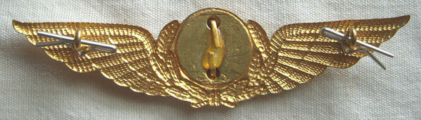 Circa 1970s-1980s SAS (Scandinavian Airlines System) Pilot Hat Badge