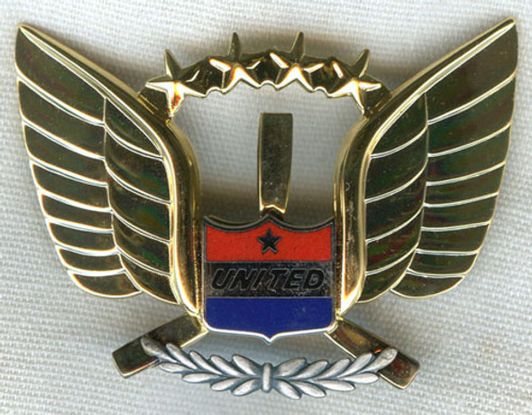 1980s United Air Lines Pilot Hat Badge 6th Issue