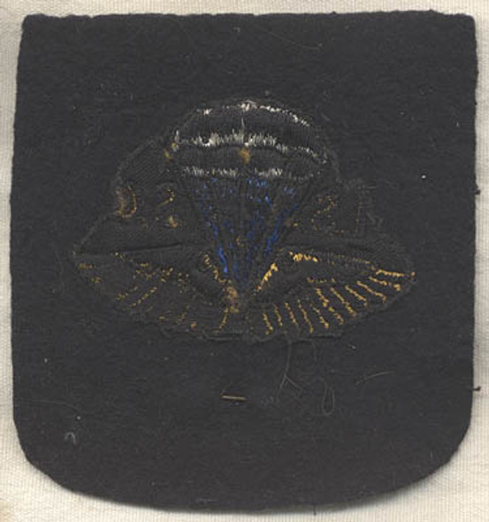 Beautiful, Rare Irvin Parachute "Silk Shute Club" Patch and Pin.