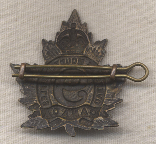 WWI Canadian 9th Overseas Mounted Rifles Battalion Cap Badge