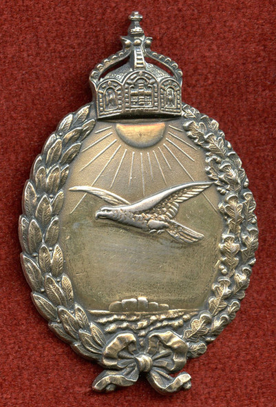 Stunning WWI Cased PRESENTATION Prussian Seaplane Pilot Badge in Gilt .800 Silver