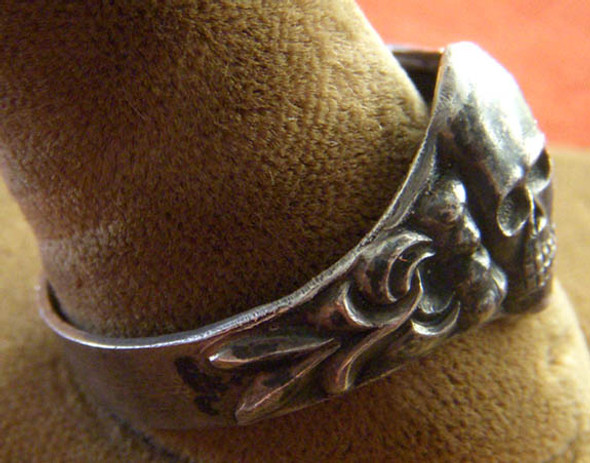 Classic WWII Nazi Wehrmacht or Panzer Skull & Crossbones Ring in .835 Silver