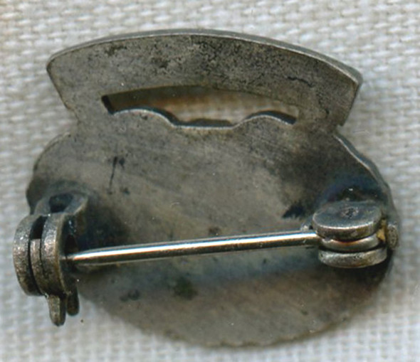 Great WWII Combat Medic Lapel Pin<p> NO LONGER AVAILABLE