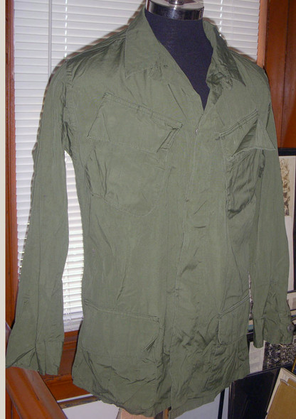 Mint Vietnam War Jungle Shirt 1967 Medium Long