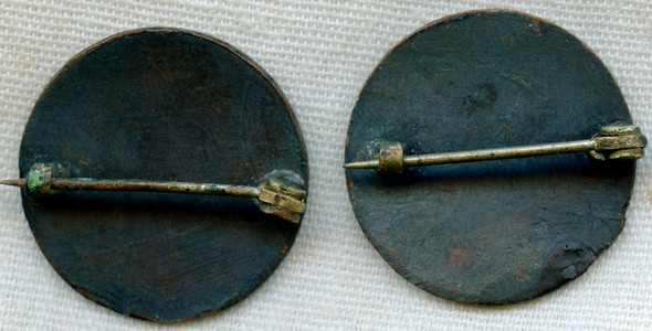 Set WWI US Army Signal Corps and Reserve Pin-Back Collar Discs