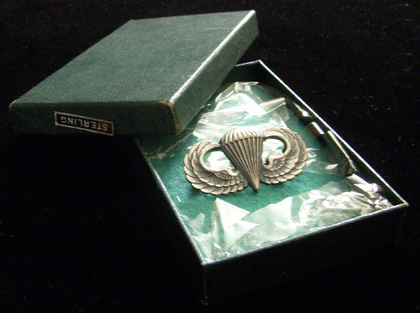WWII US Army Sterling Paratrooper Wing by A.E. Co. in Original Box Dated May 1943