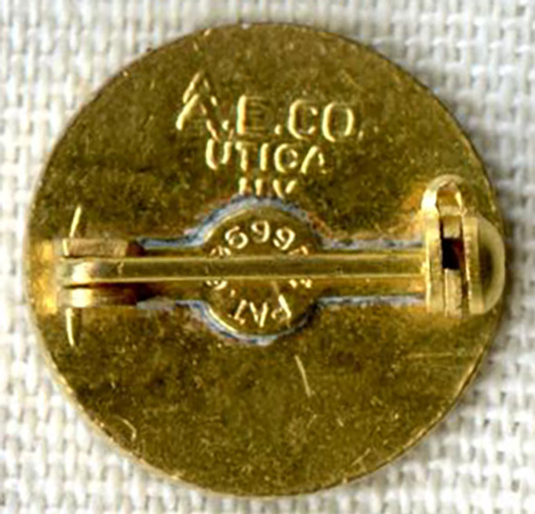 Extremely Rare O.S.S. Member Lapel Pin in Excellent Condition