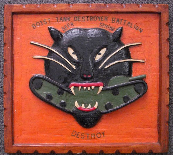 WWII-1950s US Army 801st Tank Destroyer Battalion Plaque in Painted Pine