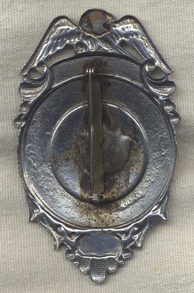 Shiny WWII Washington, DC Naval Gun Factory Police Badge<p> NO LONGER AVAILABLE