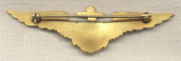 Circa 1920 Unmarked US Navy Pilot Wing by Robbins (Closed Flukes)