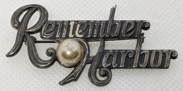 Beautiful, Late WWII Remember Pearl Harbor Sterling Silver Brooch with 3-D Pearl