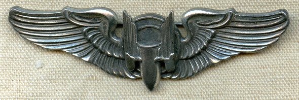 Beautiful Ca 1943 USAAF Air Gunner Wing Pinback in Sterling by Meyer