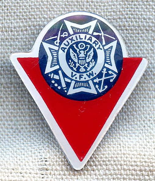 Scarce WWII Home Front VFW Victory Corps Clluloid Badge