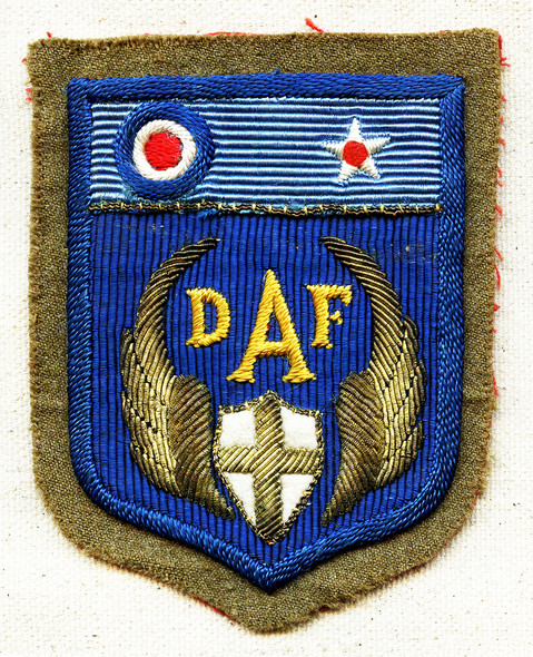 Stunning, Minty, ca 1943 Italian Made USAAF Desert Air Force Shoulder Patch w/Bullion Details