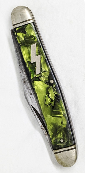 Rare mid-1930s Unofficial German American Bund Pocket Knife with Siegrune in Green Dazzler Celluloid