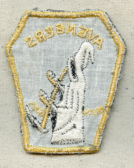 Late 60's Thai Made US Army 189th Assault Helicopter Co. Gunships Avengers Pocket Patch. Rare.