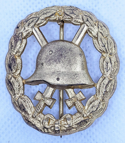 Lovely WWI Imperial German Gold Grade Wound Badge Cut Out Type