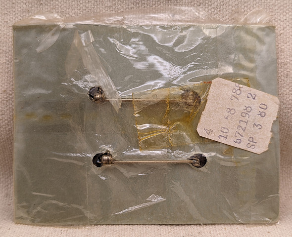 Rare WWII XL Luxenberg US Army Colonel War Eagles Rank Set on ORIGINAL CARD in original Cellophane