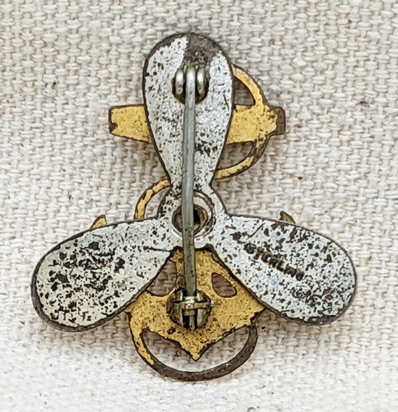 Nice Early WWII USN WAVES Collar Insignia Pin in Sterling Silver