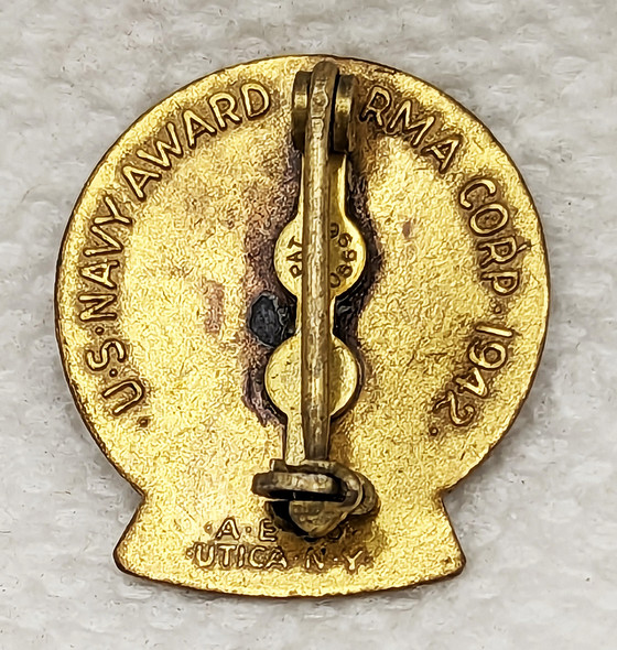 Early WWII 1942 USN E Pin for Production for ARMA Corp Brooklyn NY