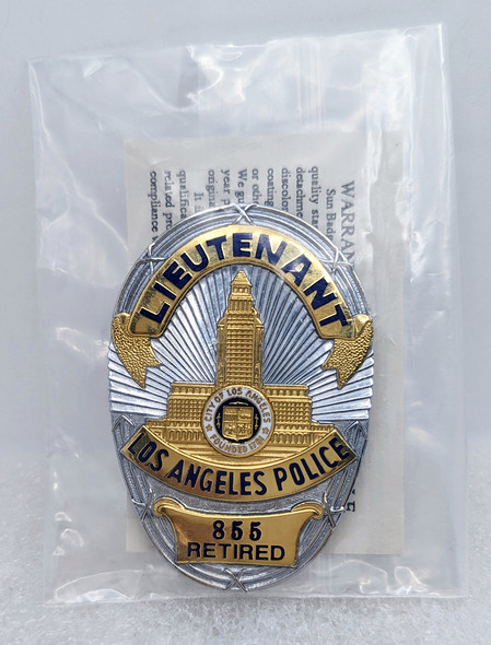 Mint 2000 Los Angeles Police Retired Lieutenant Wallet Badge #855 by SUN