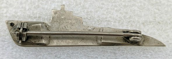 Unusual WWII Portsmouth NH Navy Yard Made Submarine Sweetheart Badge with Red, Green & White stones