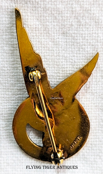 Gorgeous ca 1940 14K Gold Women Flyers of America High Ranking Member Wing Badge