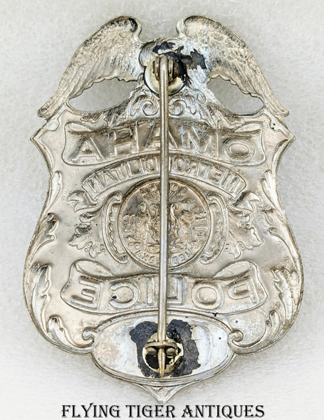 Beautiful 1920s Omaha NE Metropolitan Police Badge #691