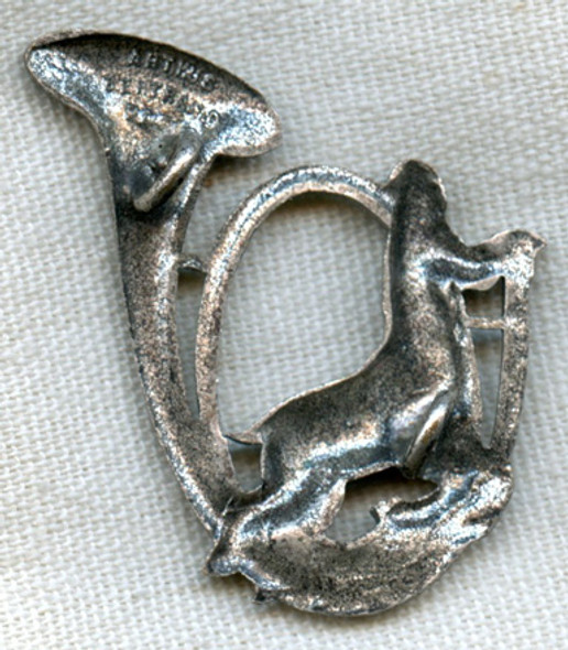 1930s French Army 28th Mountain Infantry (28° Bataillon de Chasseurs Portés) Badge