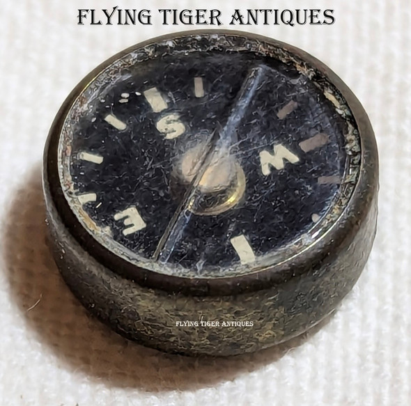 WWII USAAF USN Extra Small Escape & Evasion Miniature Compass 1/2" in Diameter - afpg20001a