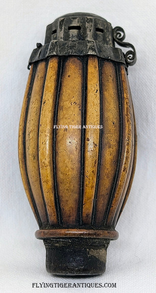 Everything Else - Smoking & Tobacco Related Artifacts - Ashtrays