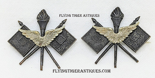 Rare Matched Set Early WWI US Army Aviation Section, Signal Corps M1917 Officer Collar Insignia