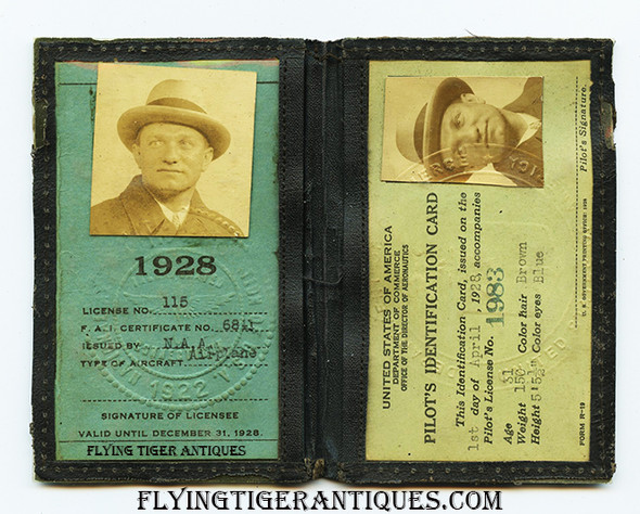 Transportation Related Artifacts & Collectibles - Airlines